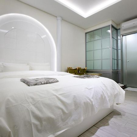 W Hotel Gwangmyeong Exterior foto