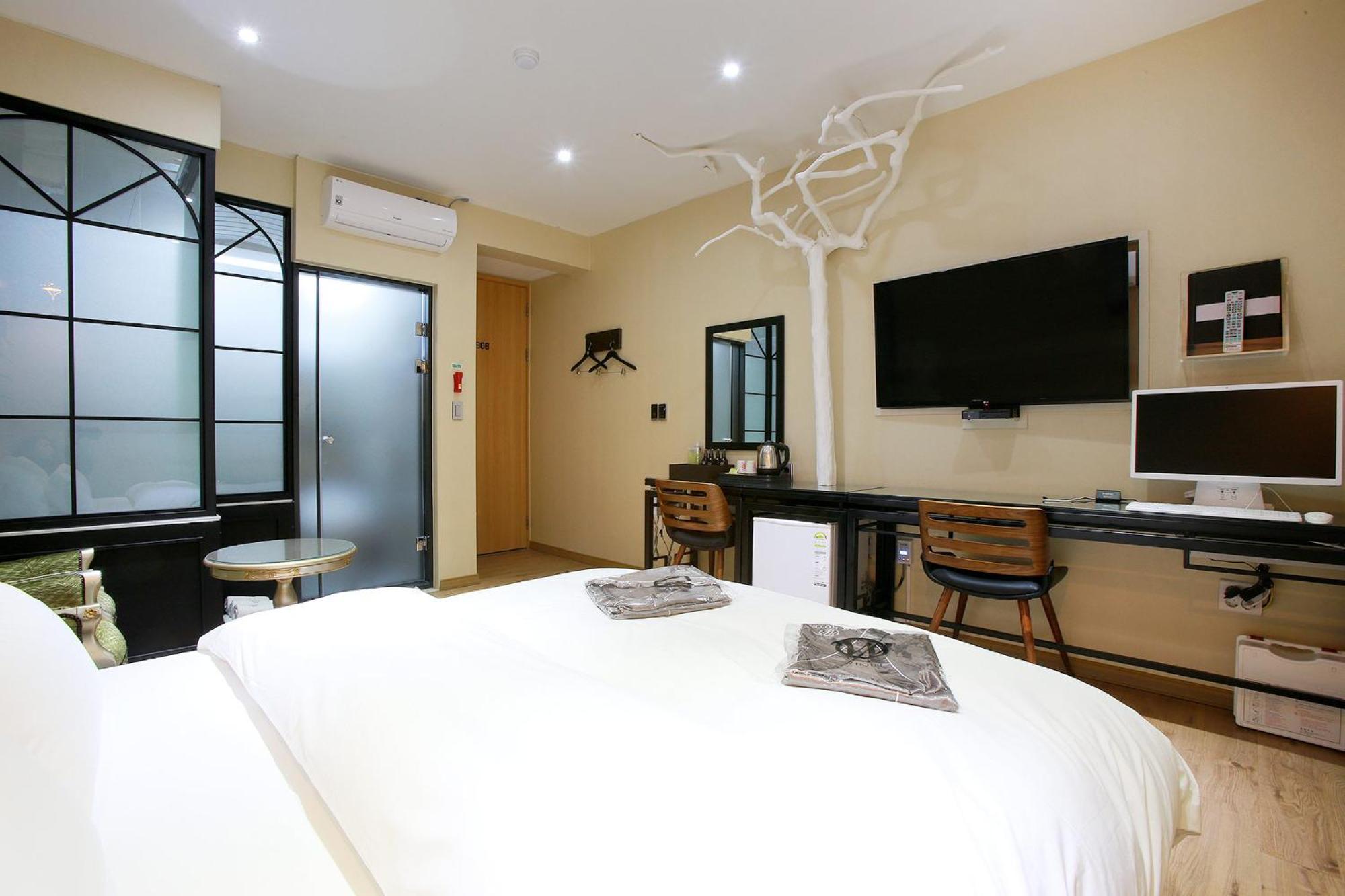 W Hotel Gwangmyeong Exterior foto