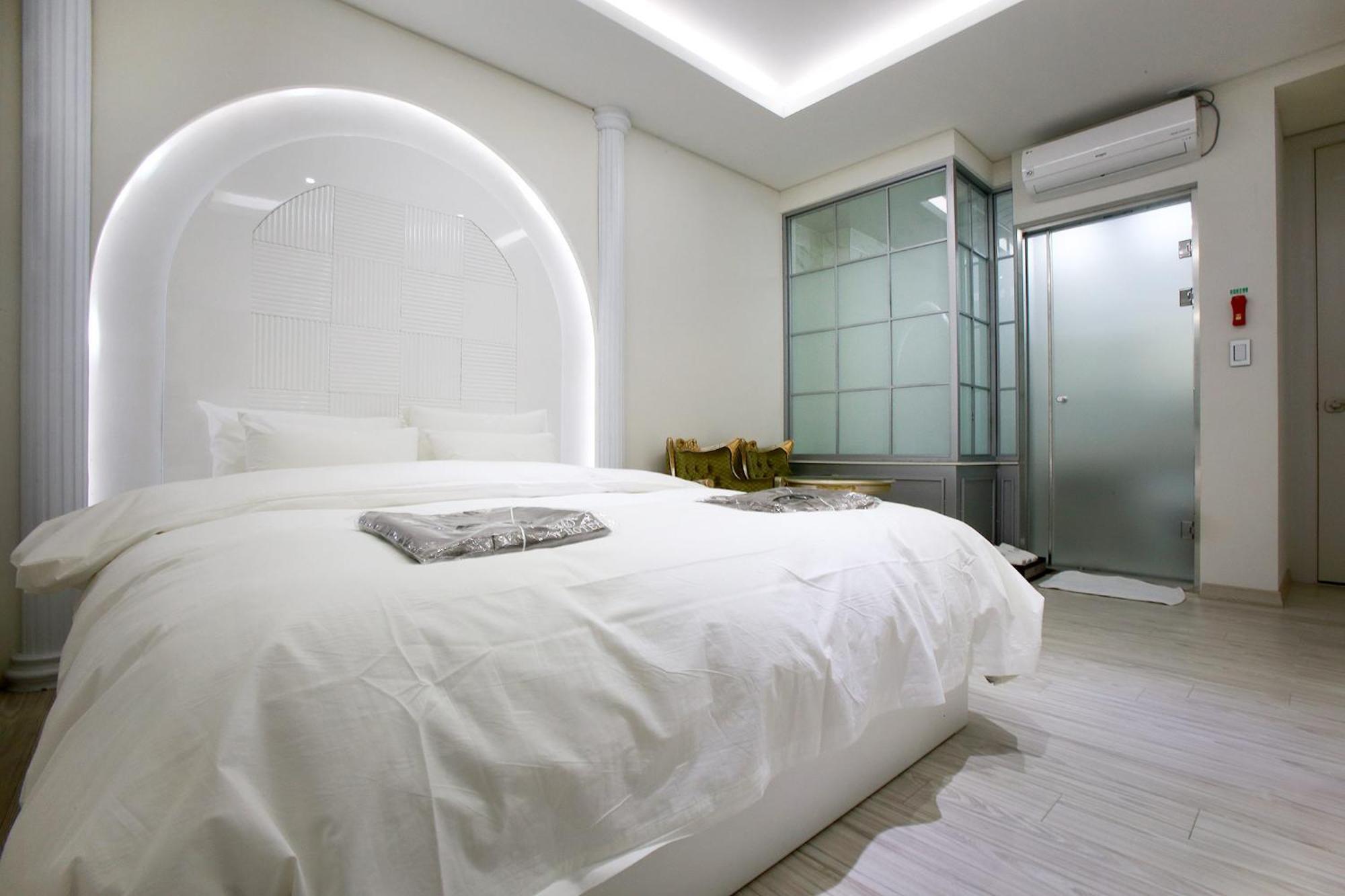 W Hotel Gwangmyeong Exterior foto
